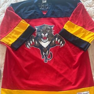 LOGO 7 Red and Yellow Sports Jersey